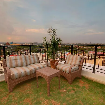 Zerenity Hotel & Suites