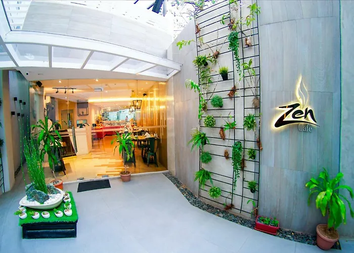 Zerenity & Hotel 2*